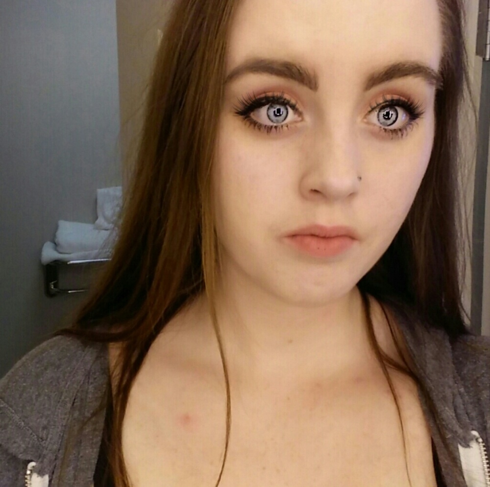 Meet your Posher, Delaney